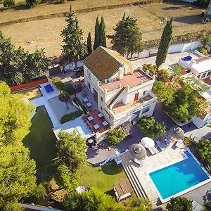 https://casa-de-orange.1costadelsol.com