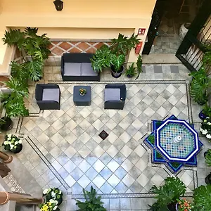 https://casa-miraflores-by-urban-living.1costadelsol.com