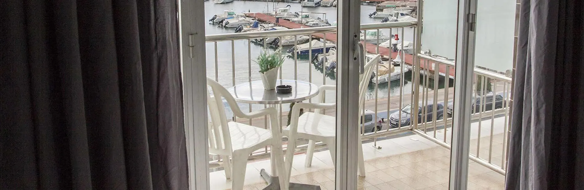 Hotel Ampolla Sol Амполья